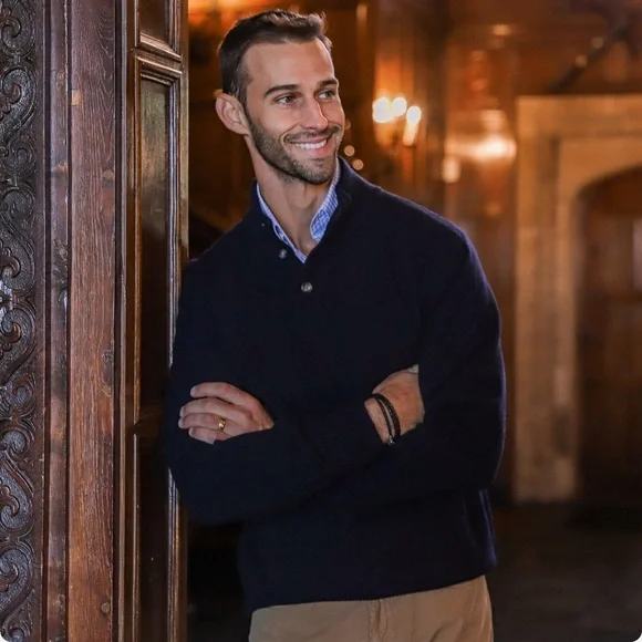 Ledbury navy blue merino wool sweater
